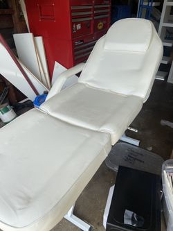 Tattoo Chair