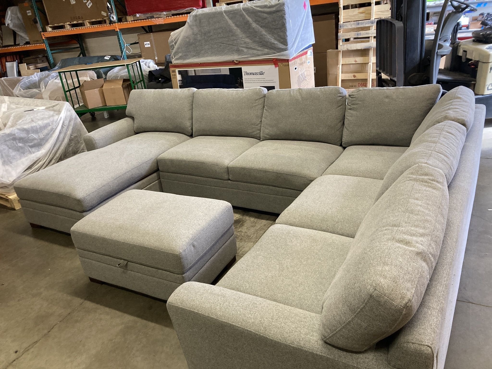 Costco - Thomasville Langdon Fabric Sectional with Storage Ottoman - Retail $2399