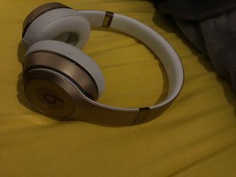 Trade beats solo 3 in gold for se bike