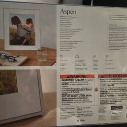 2 Brand New Digital Photo Frames