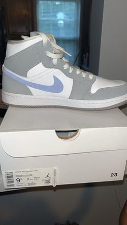 Wolf Grey Jordan 1s