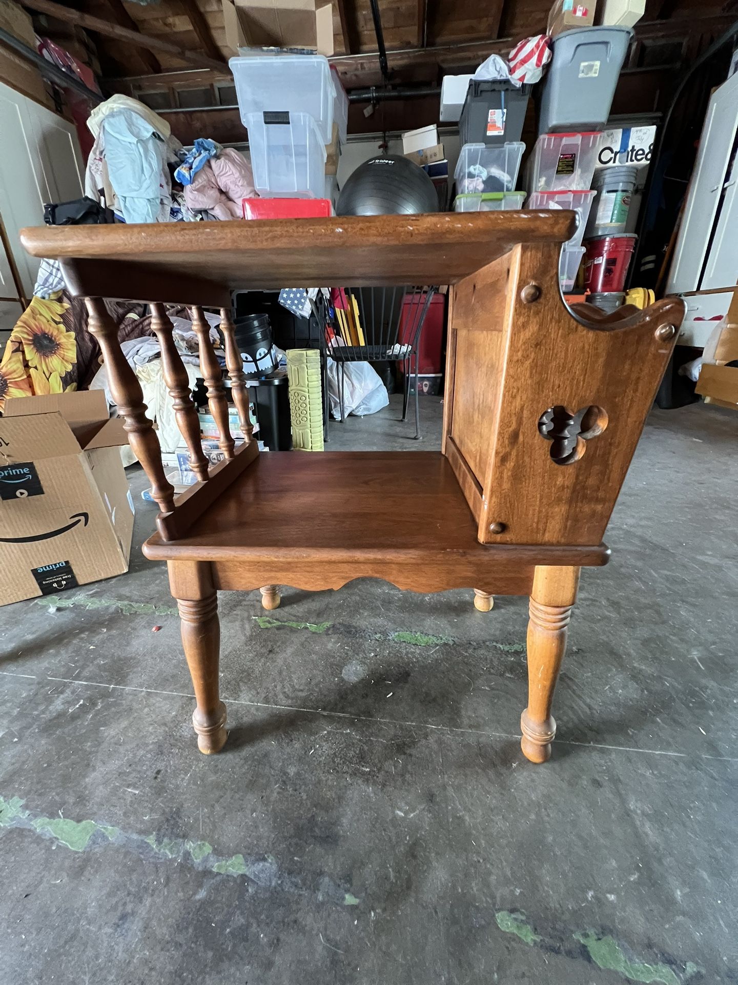 Antique Ethan Allan Maple / Birch End Table
