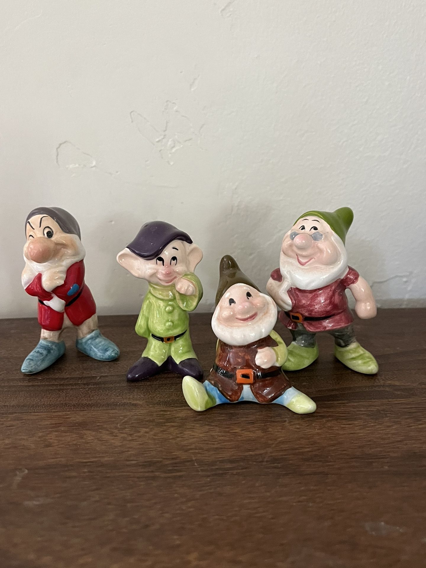 4 Vintage Disney Snow White and Seven Dwarves Ceramic Figurines (Made in Japan)