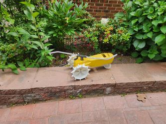 Nelson 1865 Rain Train Cast Iron Traveling Lawn Sprinkler Tractor