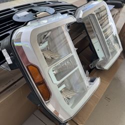 2023+ Super Duty Headlights (pair) with LED Bulbs