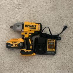 Tool Dewalt 