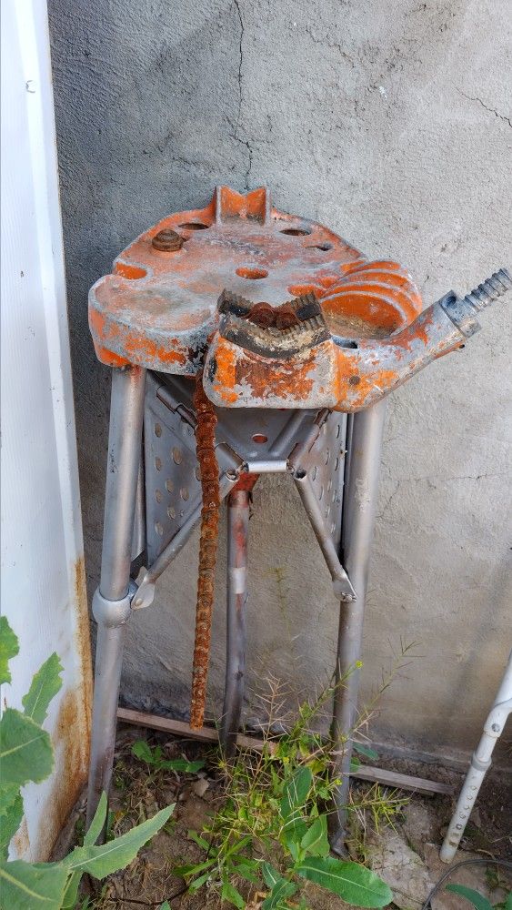 Ridgid Tripod