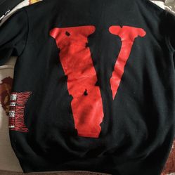 Vlone Hoodie Medium