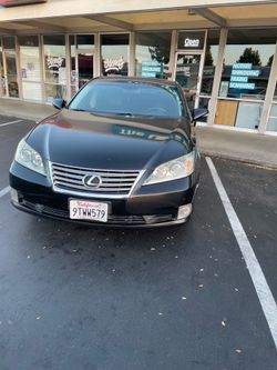 2011 Lexus ES 350 4 Door sedan