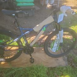 HUFFY 26X2.125 TIRES BRAND NEW