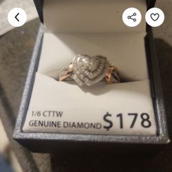 New Ring Wore A Handful Of Times 100$ Obo