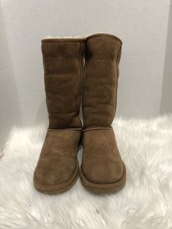 Ugg Womens Classic II Brown Suede Winter Boots Shoes 7 Medium