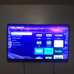Roku Smart Tv Comes With Wall Mount 