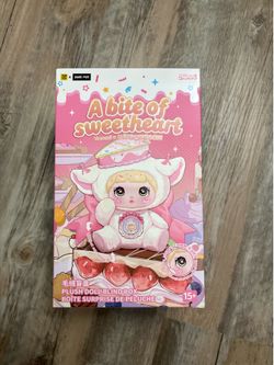 Nommi a bite of sweetheart blind box