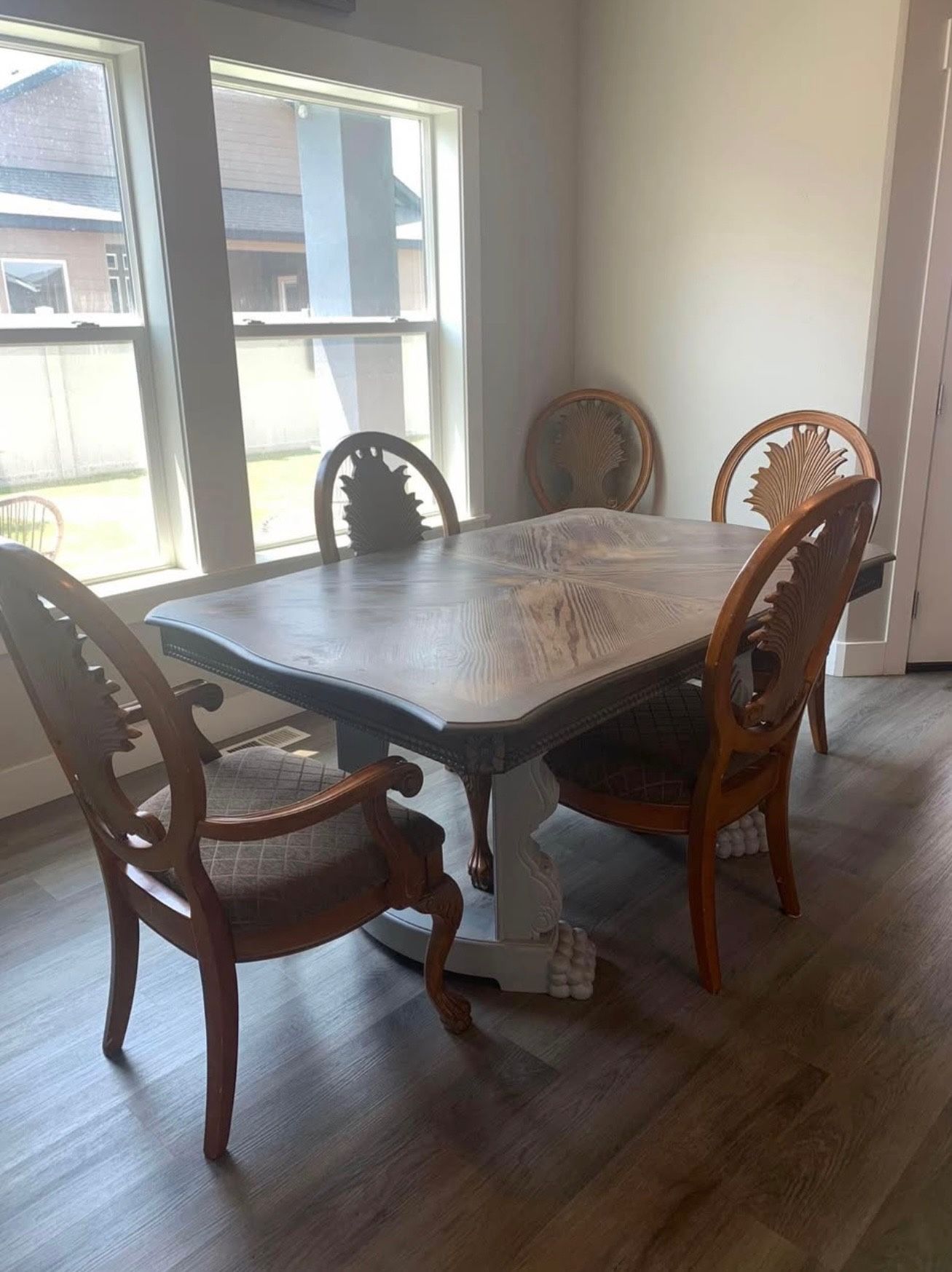 Kitchen Table And Chairs