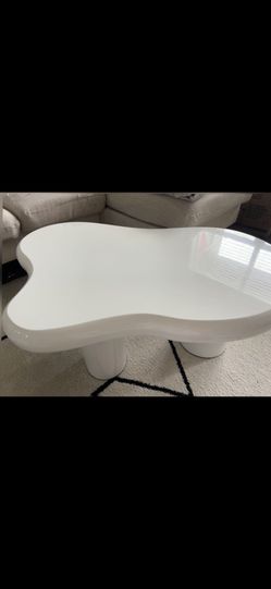 Modern Cloud Coffee Table 