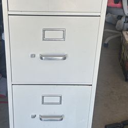 Free 4 Door File Cabinet