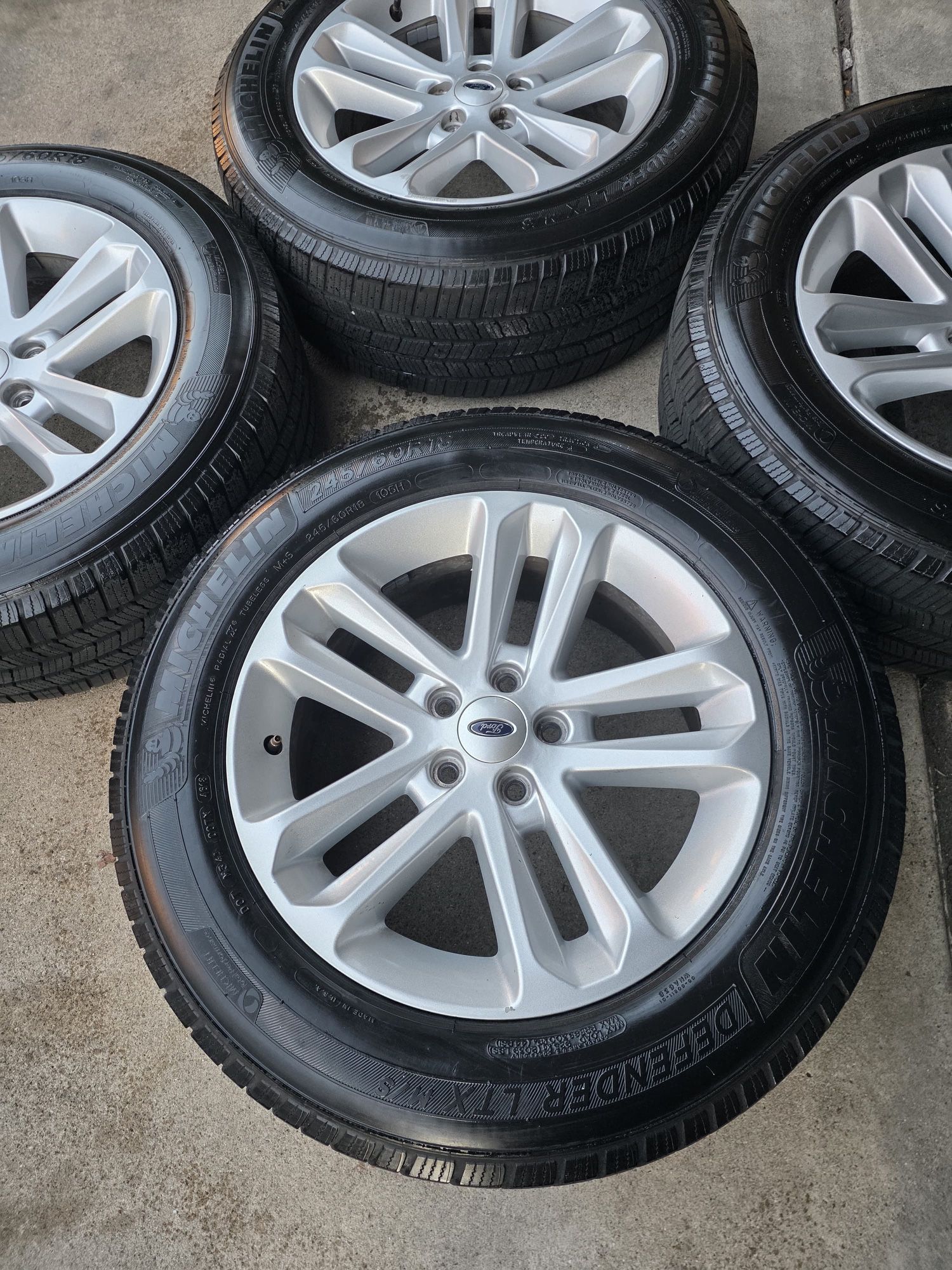 Ford Explorer Rims & Tires  