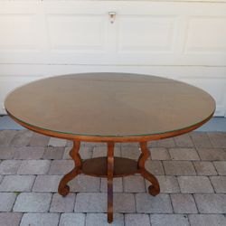 Vintage Style Display or Center Table. 30H 42W 27D