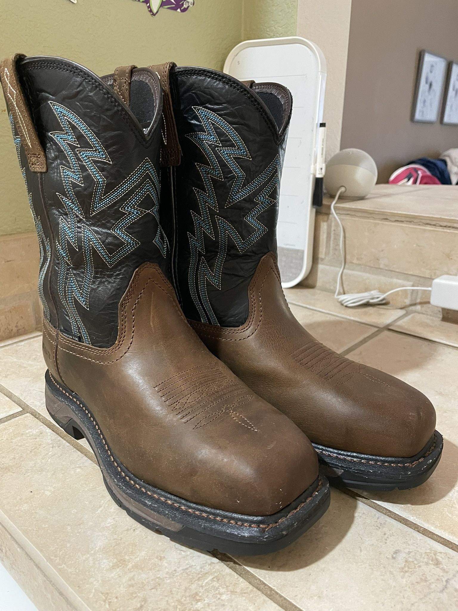 8.5D Ariat ATS Work Boots, Composite Toe + BOA