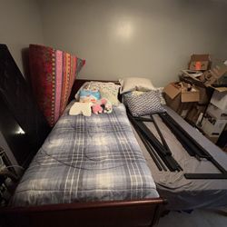 ✨ The Great “I’m-Totally-Decluttering-My-Life” Bundle Extravaganza! ✨