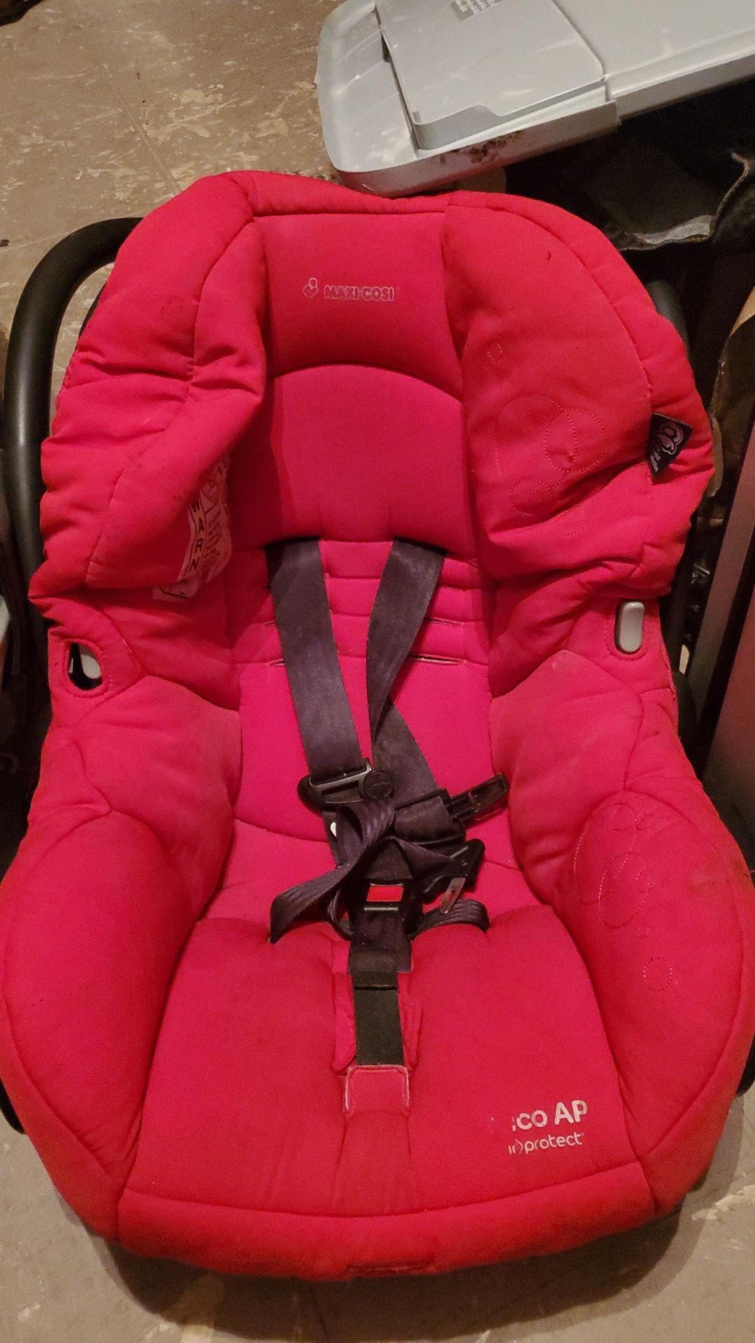 Maxi cosi baby car seat