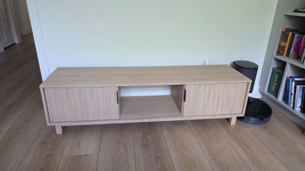 Walker Edison Reema Arundo Scandinavian Reeded TV Stand