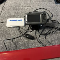 Lowrance Hook 4x Fish Finder 