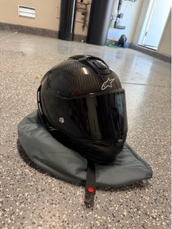 Alpinestars Supertech R10 medium worn once