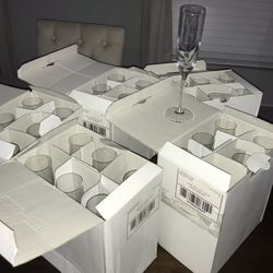 30 PIECE ANGELINA 5 3/8oz. CHAMPAGNE FLUTES. (make a offer)