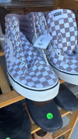 Name brand Shoes, Air Max, Vans, Yeezy