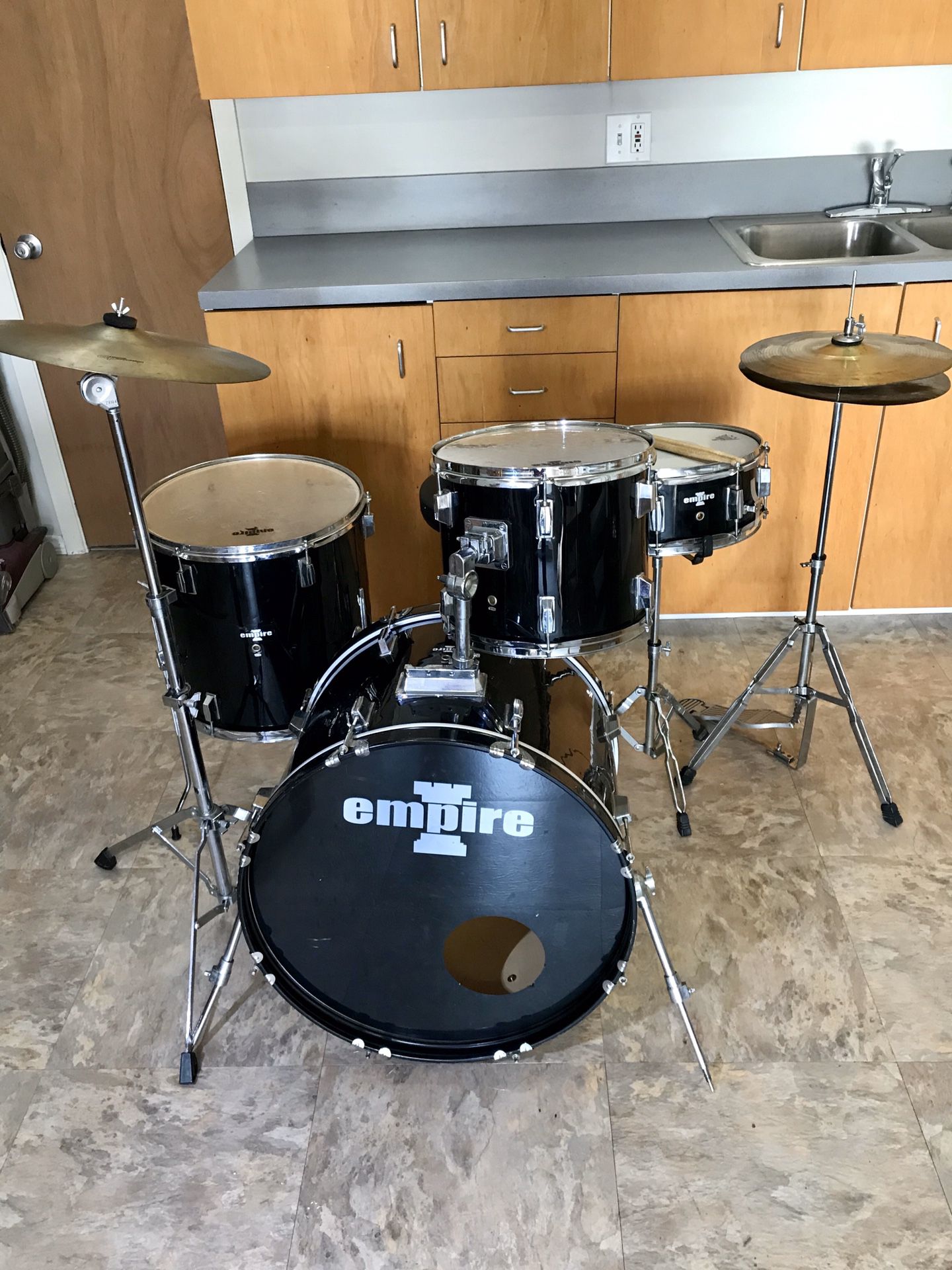 4 piece Empire black beginners drum set drums cymbals hihat bass pedal throne complete kit Ontario 91762 $175