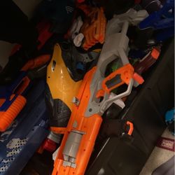 Nerf Guns 