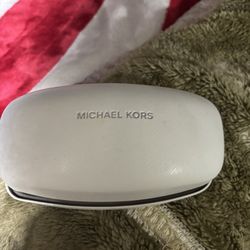 Sun Glasses Micheal Kors 