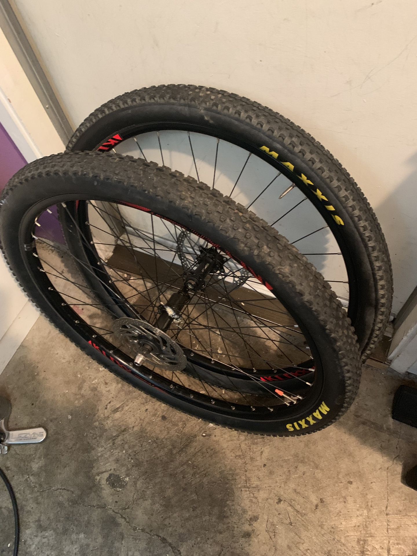 29er mountain bike wheels,tires and rotors