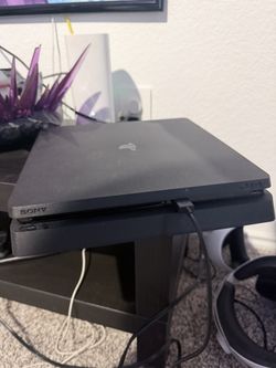 PS4 Slim 1TB