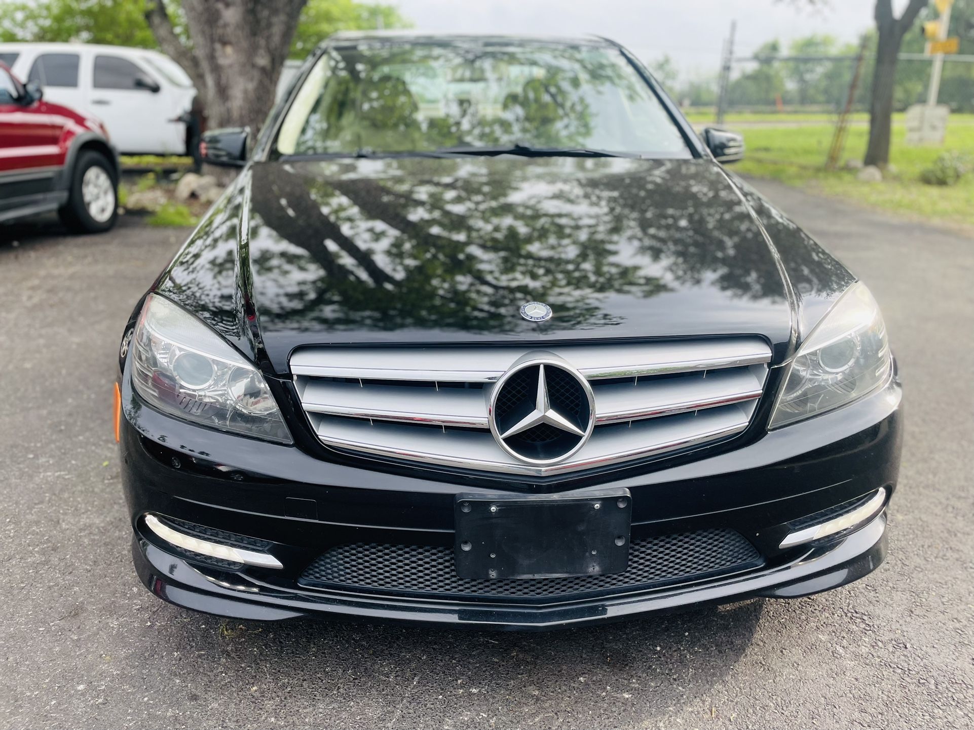 2011 Mercedes-Benz C 300