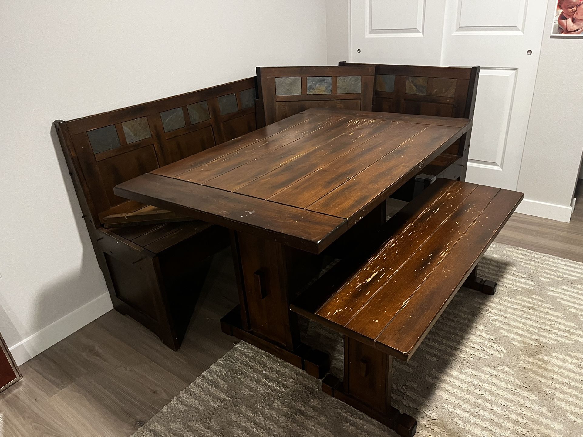 Kitchen Table small space w/storage