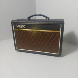 Vox Pathfinder 10 1x6.5 inch 10-watt Combo Amplifier w/ 1 Channel
