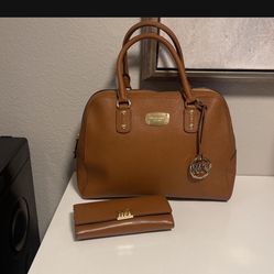 Michael  Kors Set