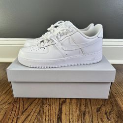 Nike Air Force 1 '07 Low mens size 9.5