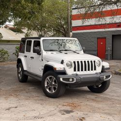 2020 Jeep Wrangler Sahara 