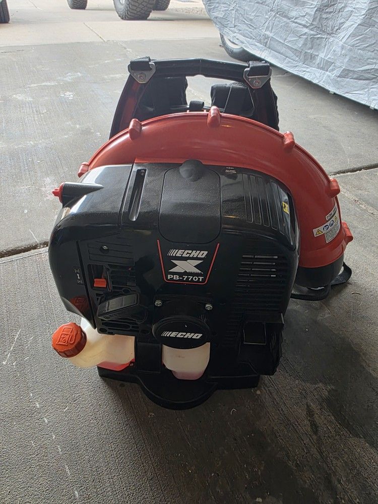 Echo Leaf Blower