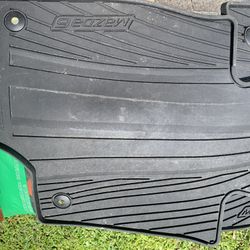 Mazda 2- Carpets Good Look