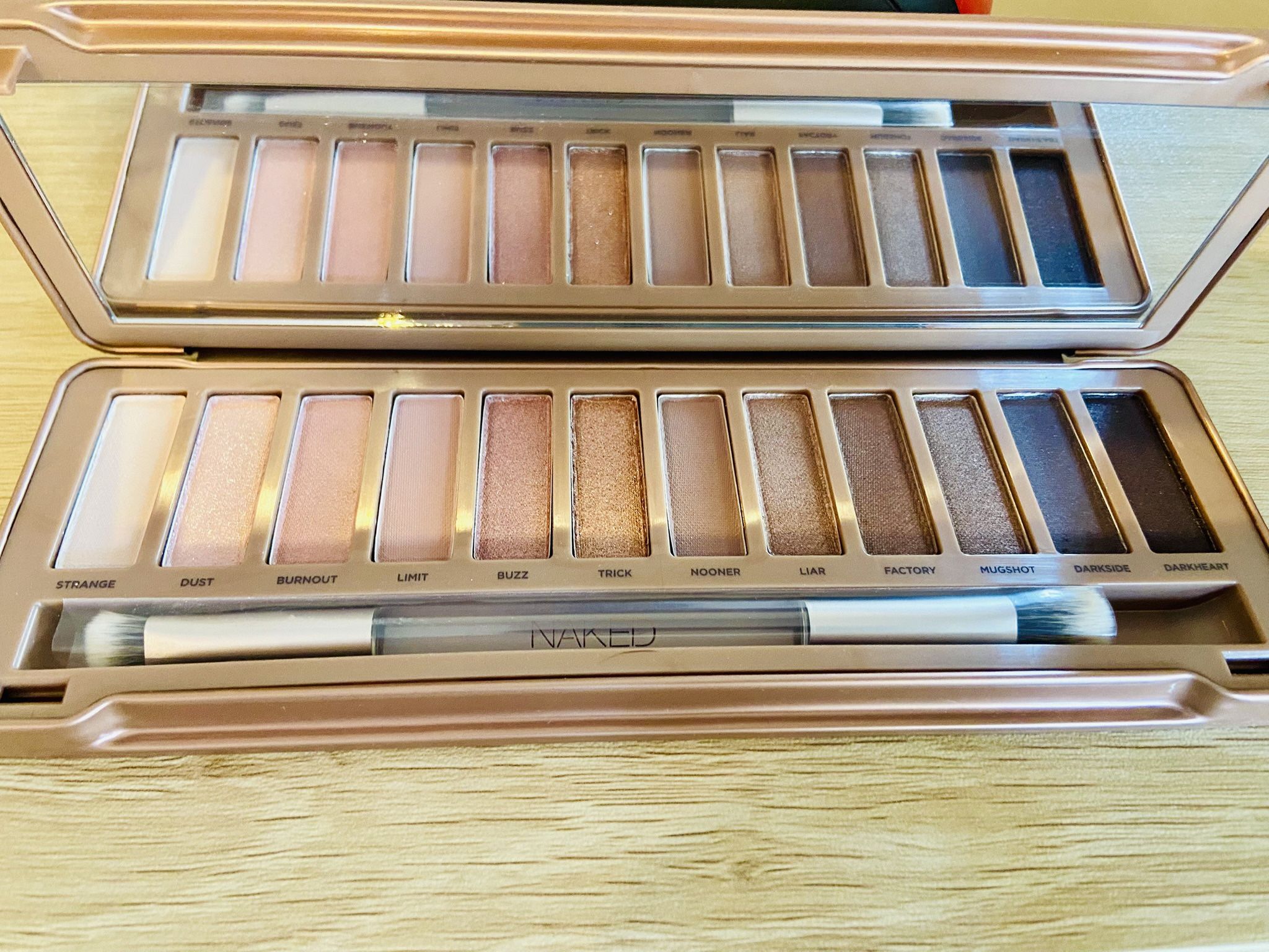 New! Urban Decay Naked 3 Full Eyeshadow Pallet