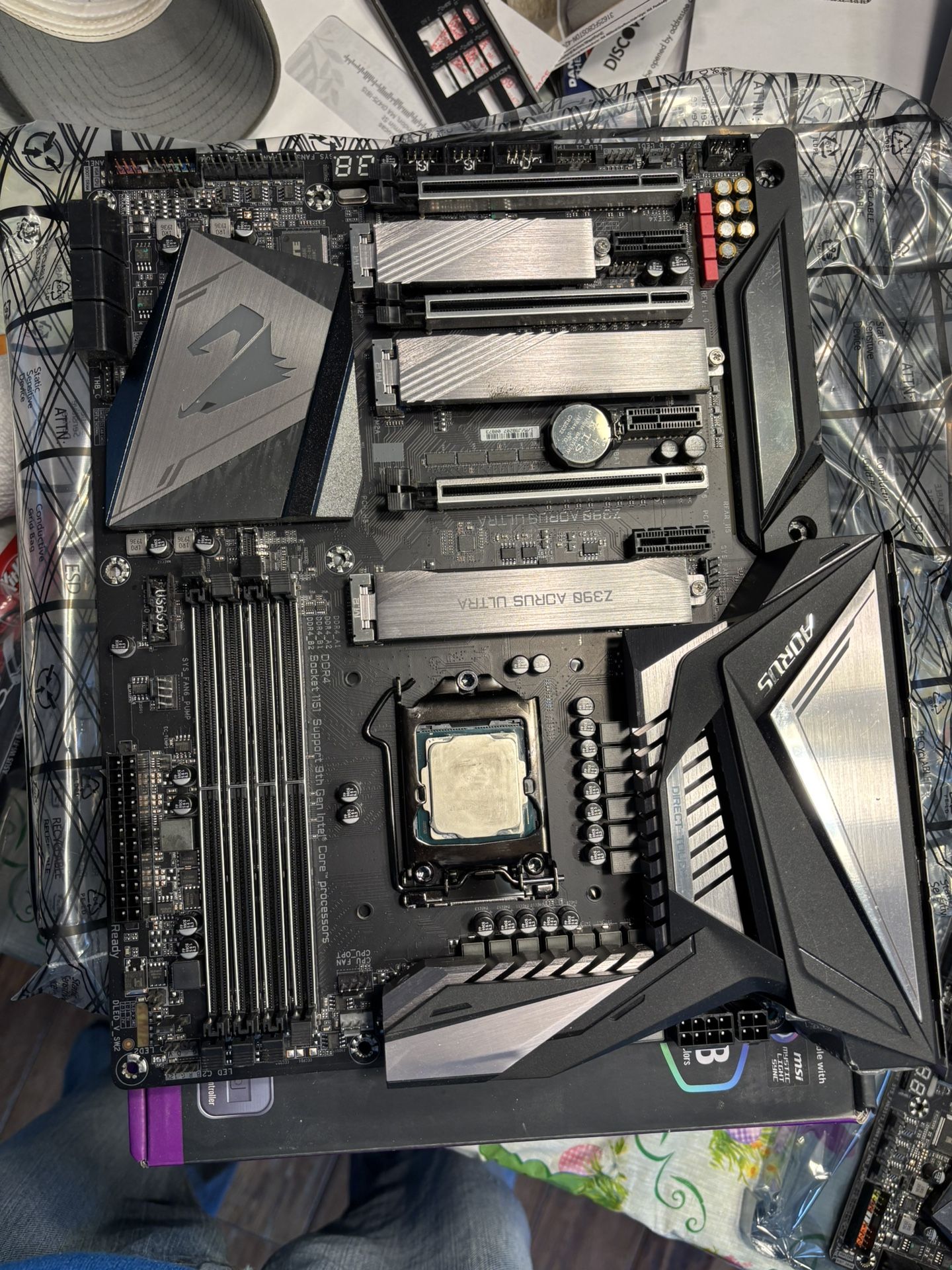 Gigabyte aorus Z390 Ultra With An I7 8700k