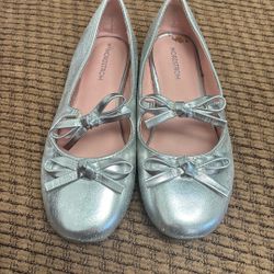 Girls Shoes