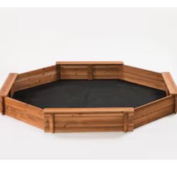 Octagon Kids’ Sandbox