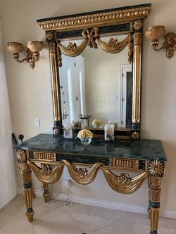 Elegant Italian Gold Console Table &  Matching Oversized Mirror – Made in Italy