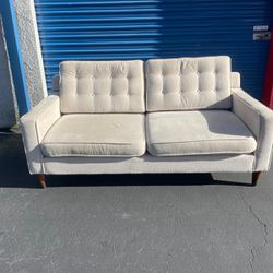 Couch Loveseat 🛋️/ Delivery available 🚚